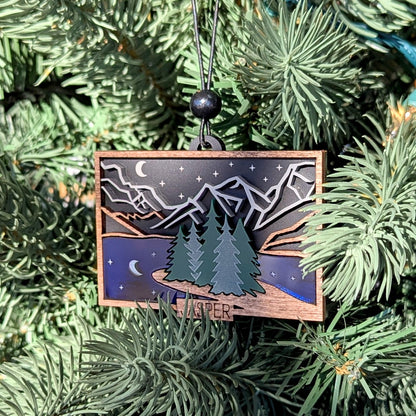 3D Picture Frame Ornament - Jasper, Spirit Island, AB